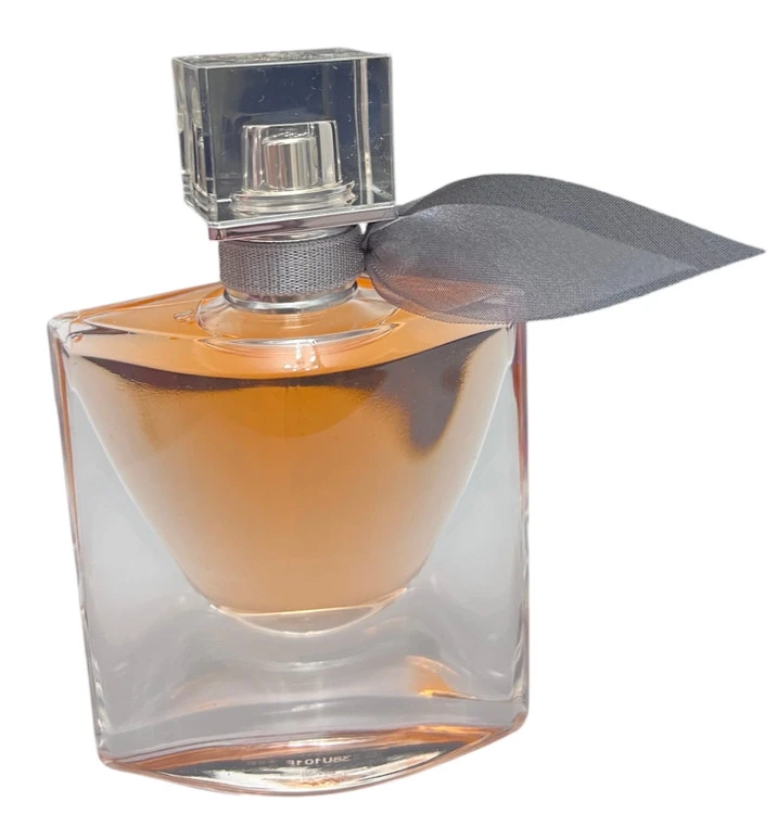 عطر لاویه لانکوم مدل است بل بدون جعبه