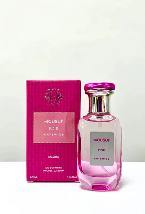 عطر موصوف صورتی (Mousuf Pink) برند Artemios - با رایحه گلی و میوه‌ای ‌ ---