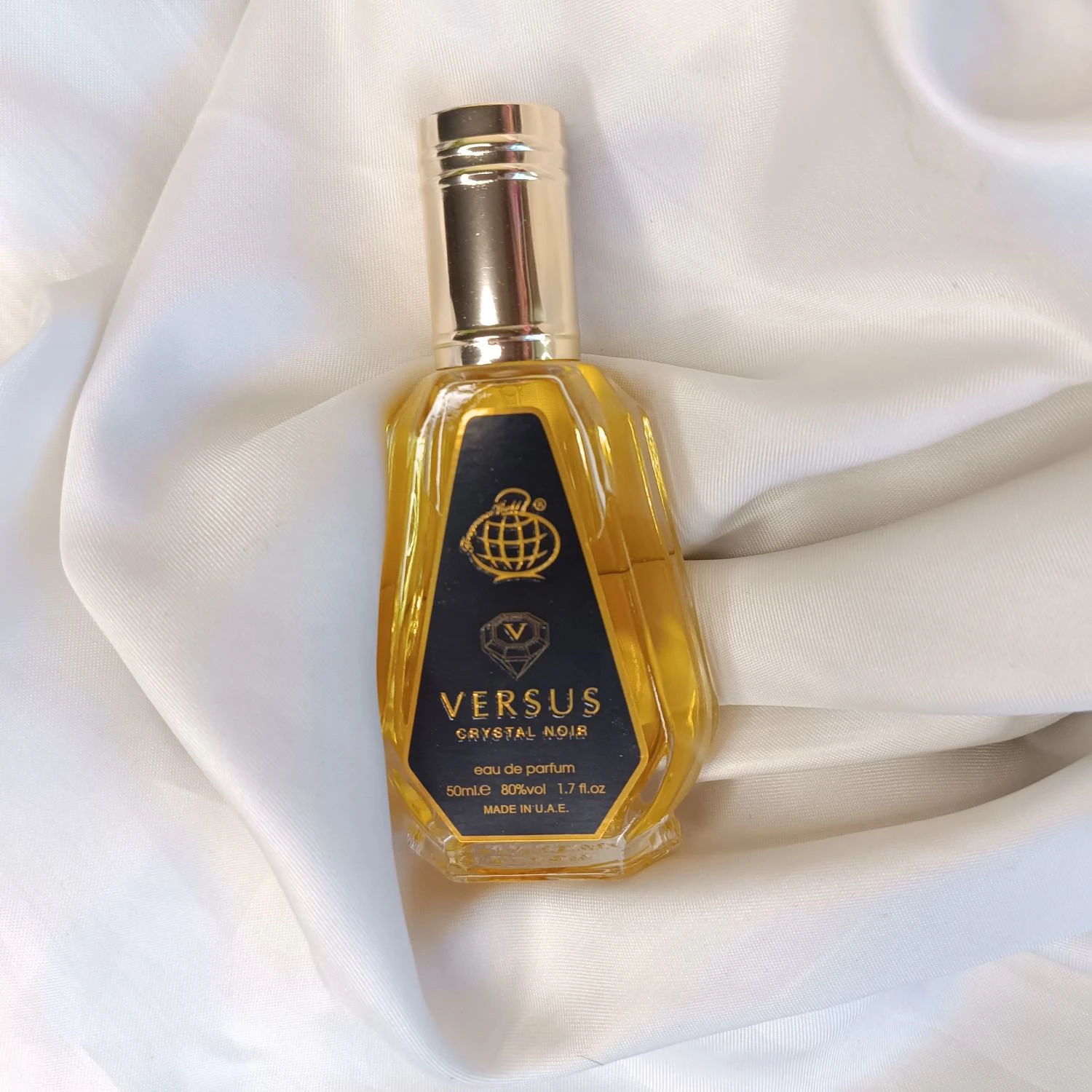 عطر ورساچه کریستال نویر ۵۰ میل فرگرانس