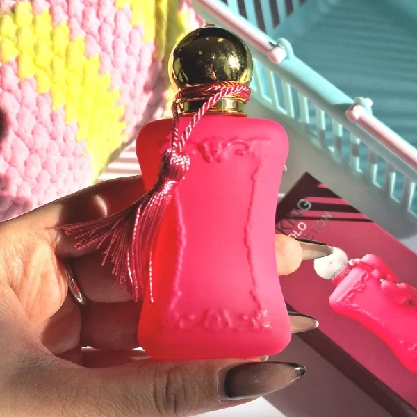 عطر ۲۵ میل VEKING COLO رایحه مارلی اوریانا