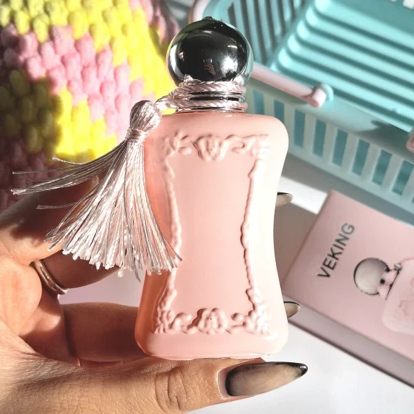 عطر ۲۵ میل VEKING COLO رایحه مارلی دلینا