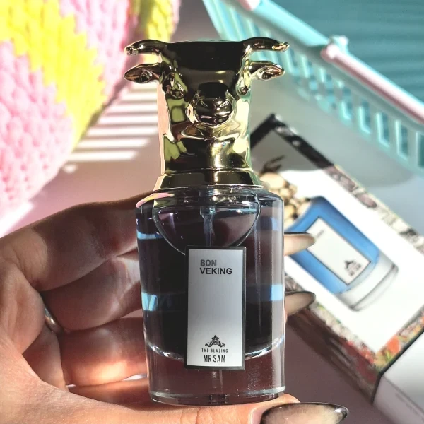 عطر ۲۵ میل VEKING COLO رایحه پنهالیگونز بلیزینگ مستر سام
