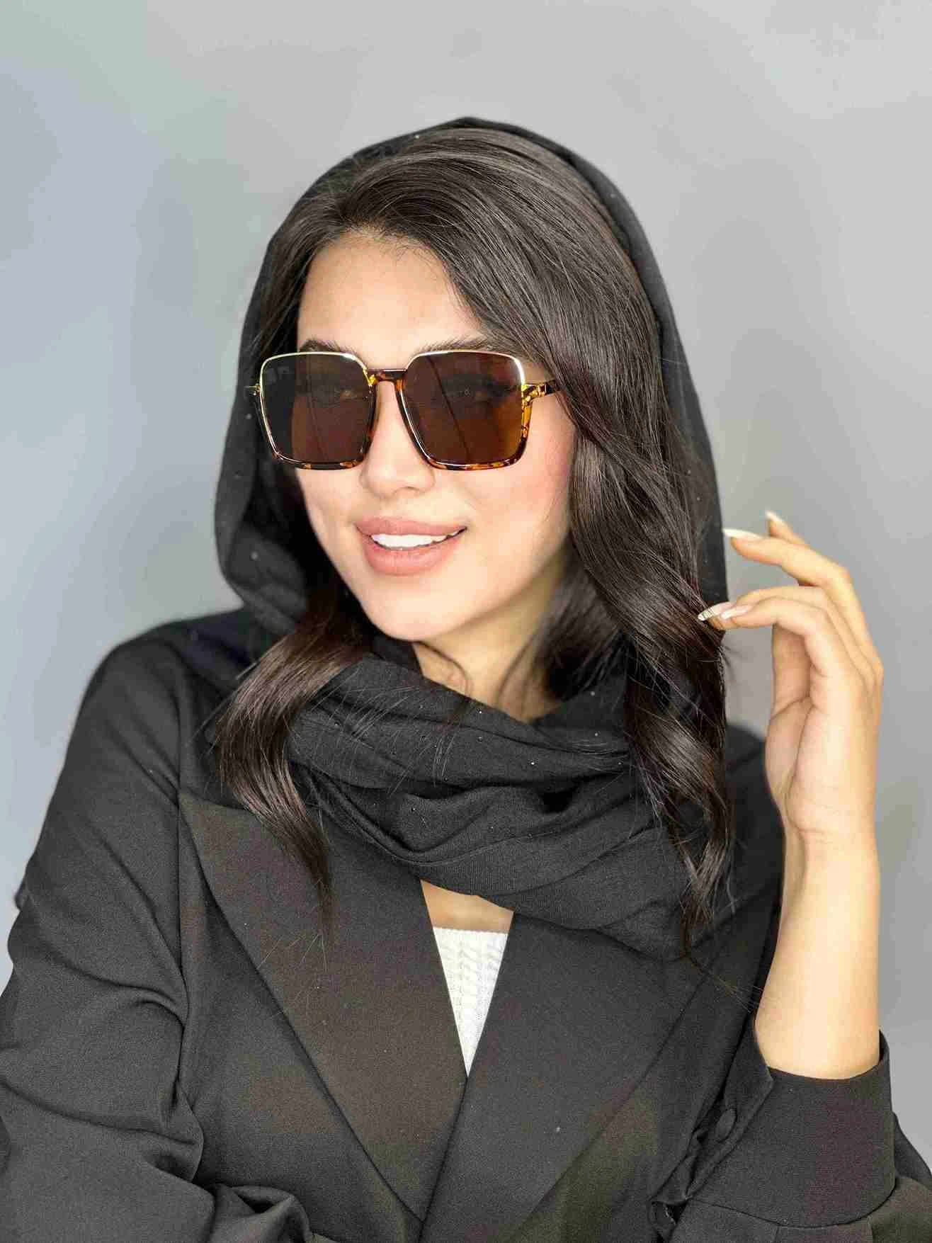 عينك افتابي Chanel چنل زنانه مربعي قهوه اي يووي ٤٠٠