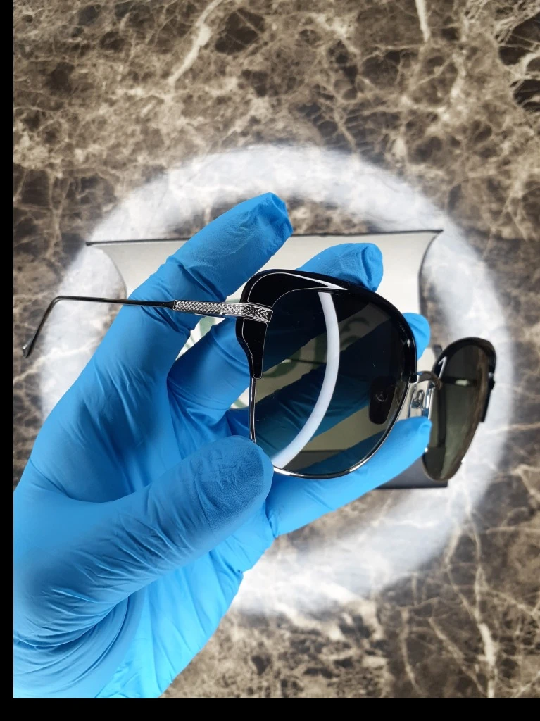 عینک زنانه اصل  شیک دیتا با طراحی منحصربه‌فرد و کیفیت عالی، مکمل استایل شما - Chic Dita Women's Sunglasses with a unique