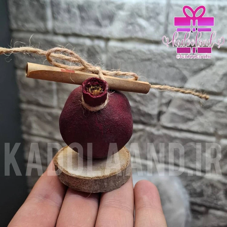 فال حافظ و انار یلدا چوبی بسته ۱۰ عددی