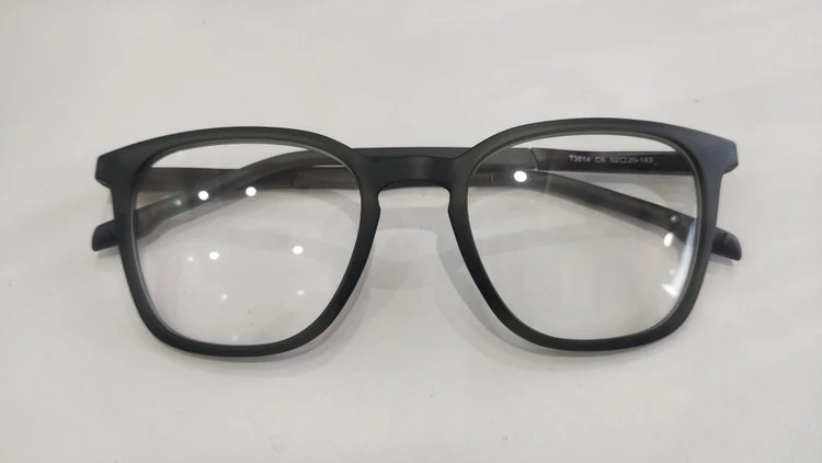 فریم طبی کائوچویی TR-90 رنگ مشکی مات