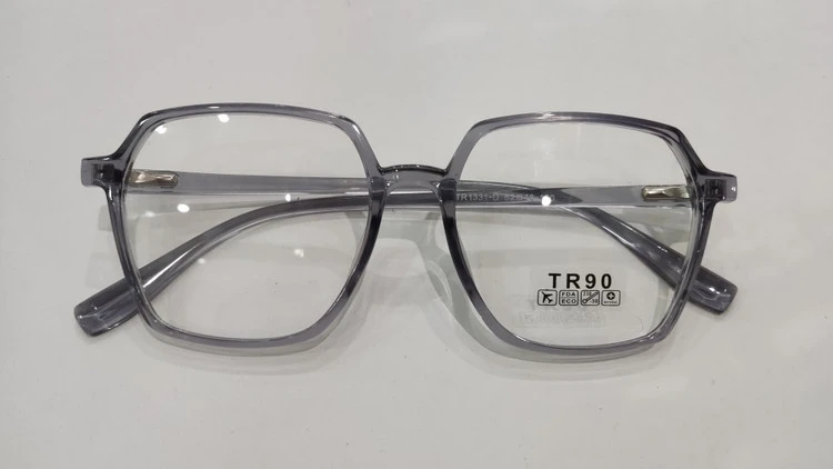 فریم طبی کائوچویی TR-90 چند ضلعی مربعی رنگ طوسی