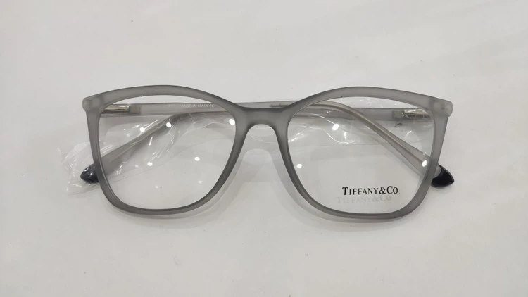 فریم طبی کائوچویی TR-90 گربه‌ای زنونه برند Tiffany&Co (تیفانی کو) رنگ طوسی