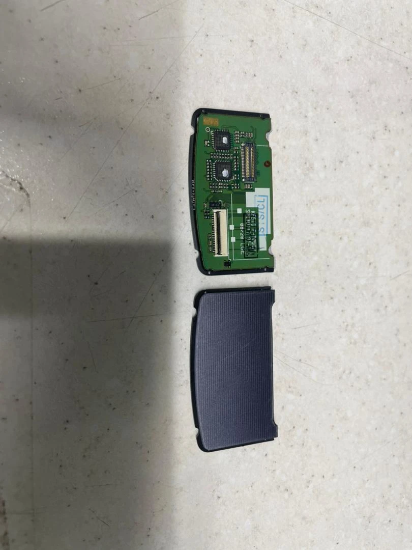 فلت‌کیپد یو‌‌آی‌اف ال‌جی (بالا)(خاکستری) Flat Keypad UIF LG KF510