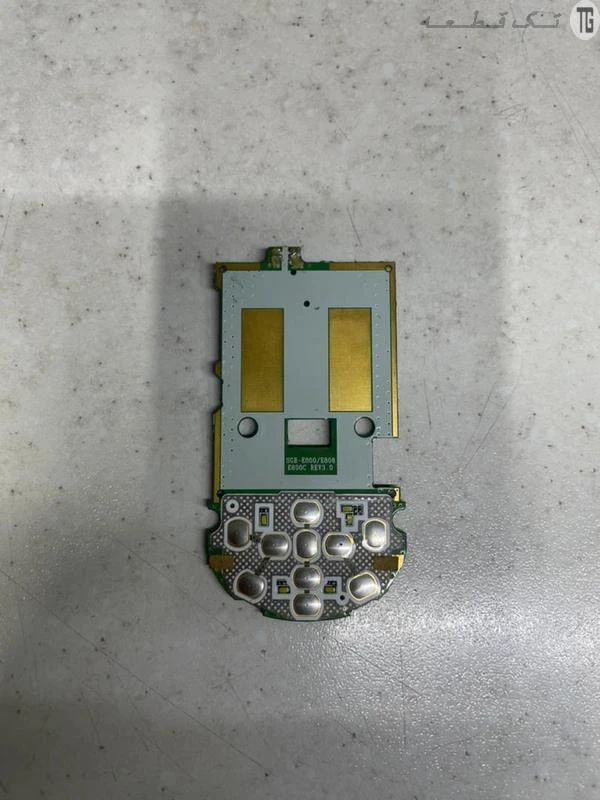 فلت‌کیپد یو‌‌آی‌اف سامسونگ (بالا) Flat Keypad UIF Samsung E820