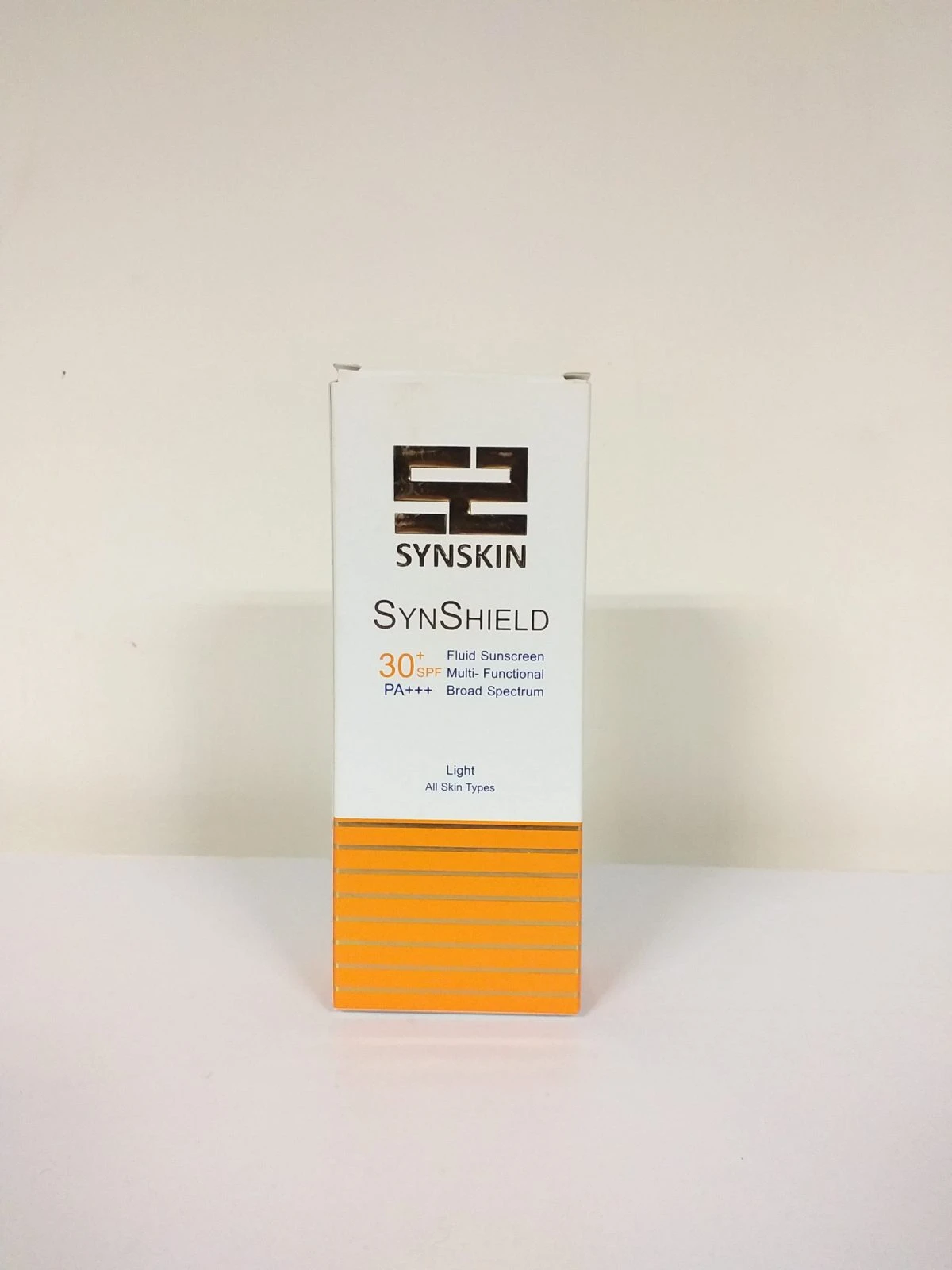 فلوئید ضدآفتاب ساین شیلد رنگی SPF30 ساین اسکین