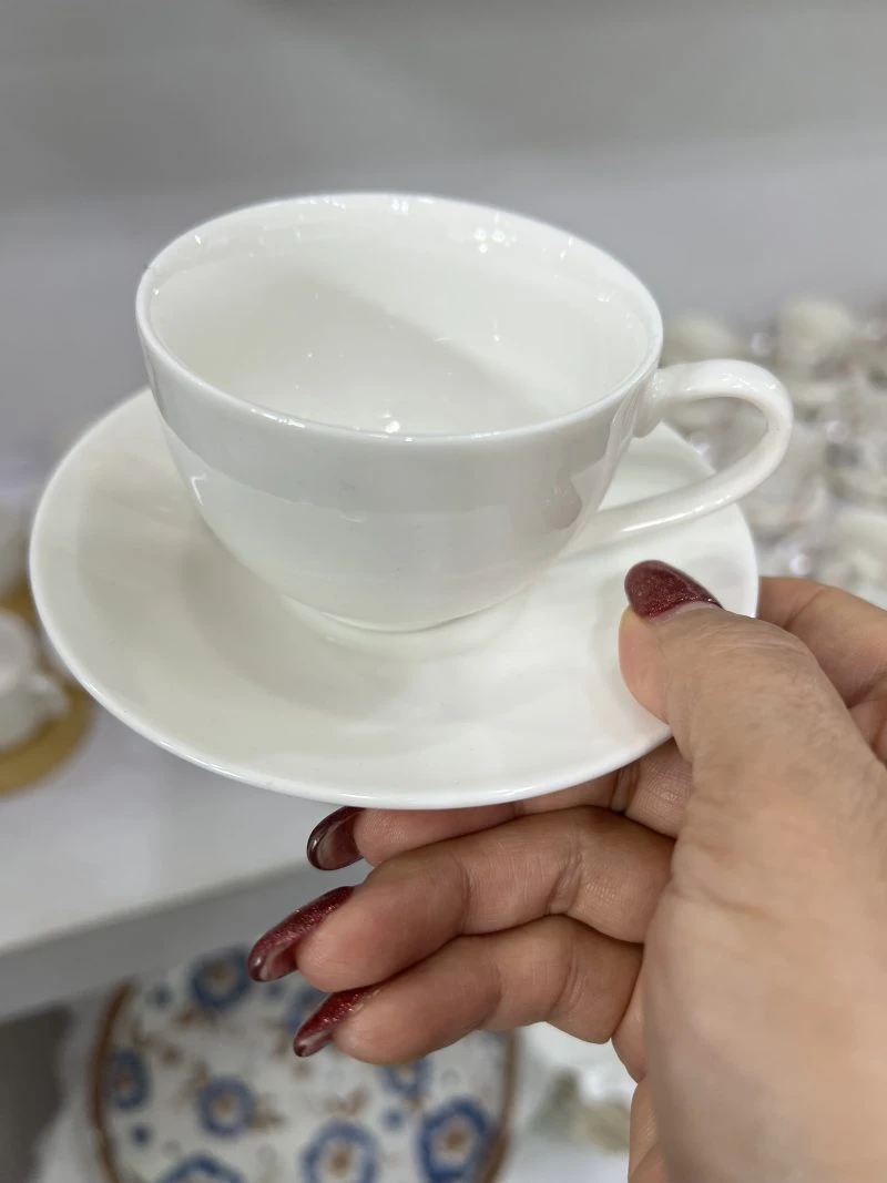 فنجان نعلبکی قهوه خوری سفید