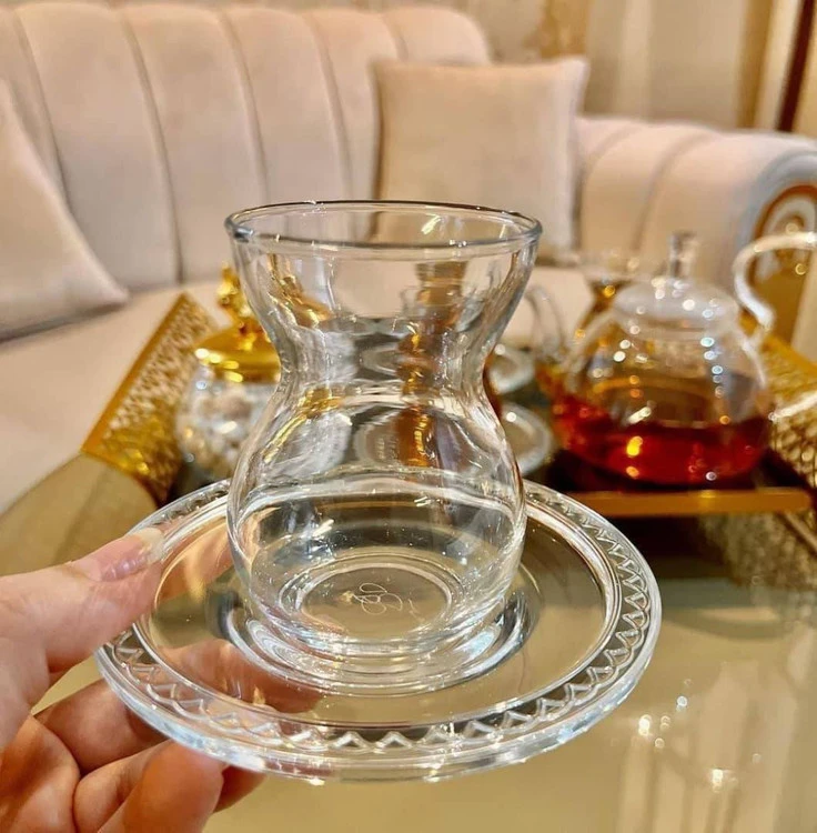 فنجان نعلبکی پاشاباغچه