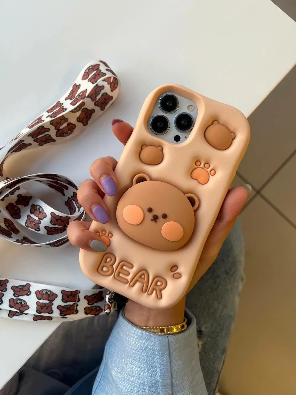 قاب BEAR استند شو C3911