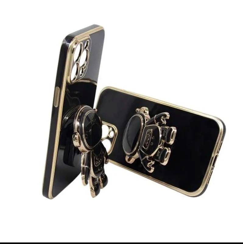قاب آیفون ۱۳ پرو طرح آدم فضایی مشکی /قاب iphone ۱۳pro/ کد:2423