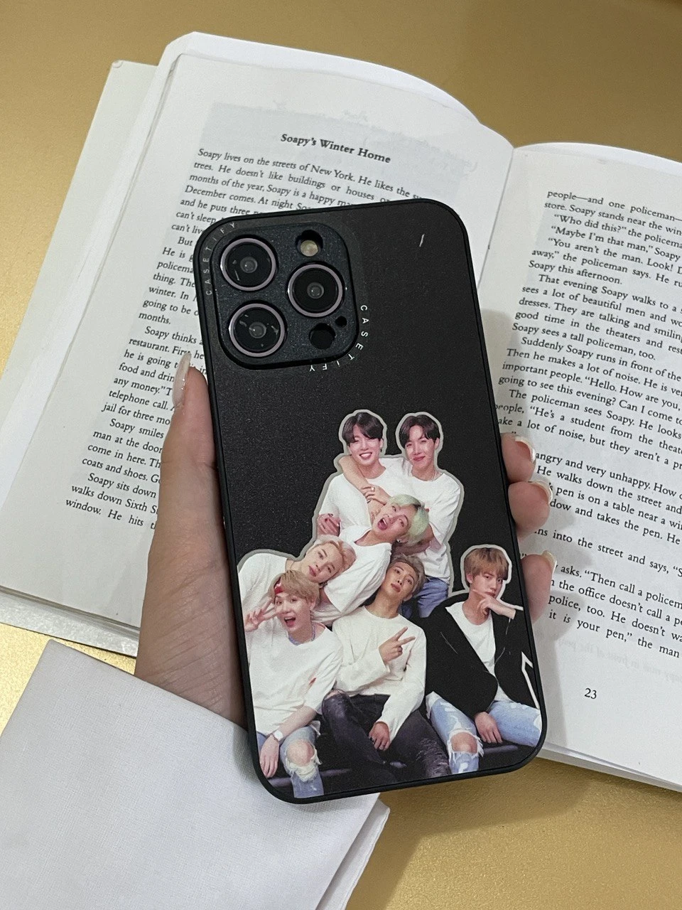 قاب آیینه ای BTS