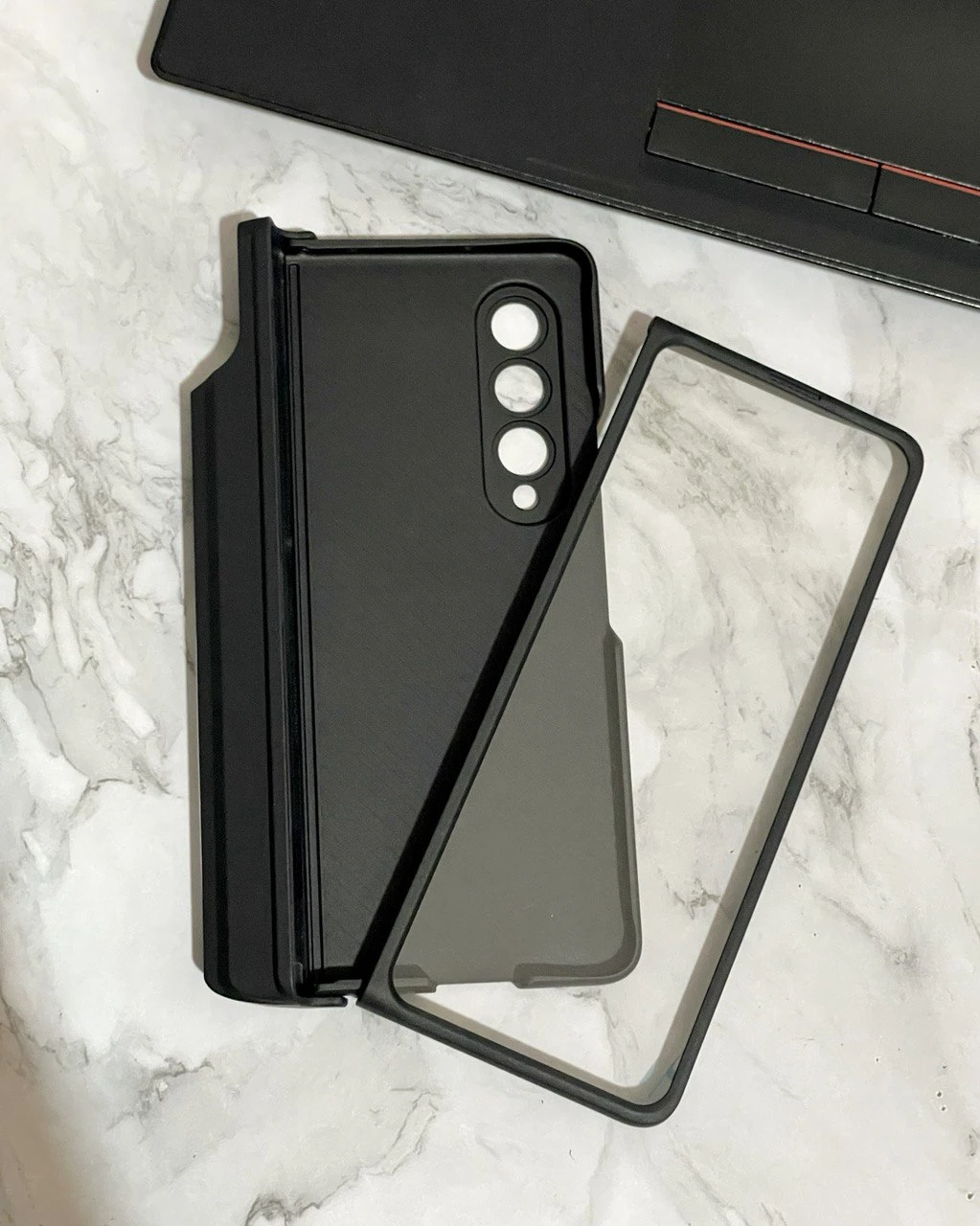 قاب با کیفیت سامسونگ Z FOLD4
