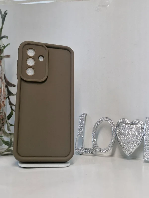 قاب سامسونگ قهوه ای محافظ لنز دار Samsung galaxy A2۶