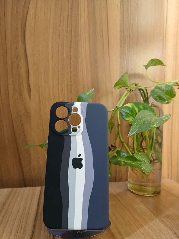 قاب سلیکون اورجینال iphone 13