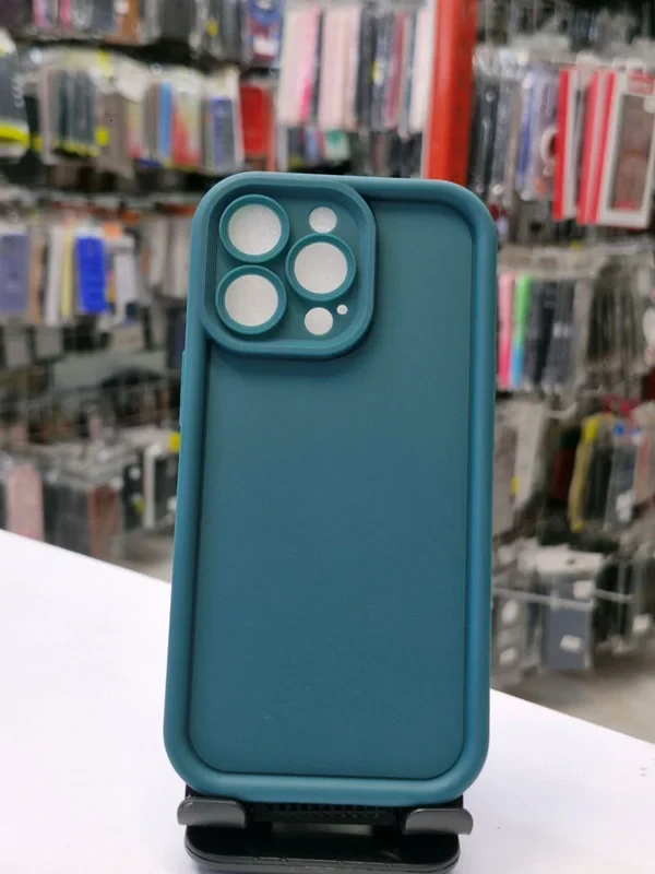 قاب سولید سبز iPhone 13 pro