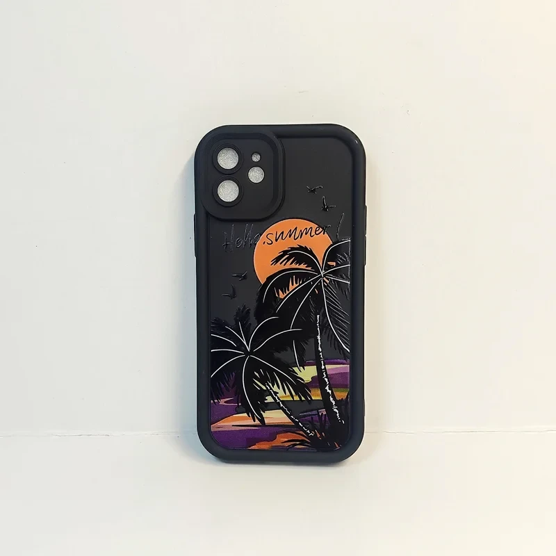 قاب سولید طرح دار iphone 12 / قاب فانتزی آیفون