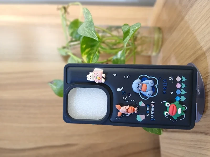 قاب سولید عروسکی samsung a15