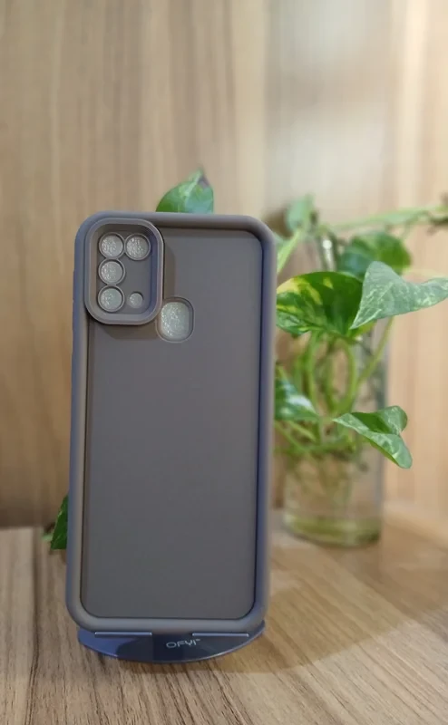 قاب سولید قهوه ای samsung m31