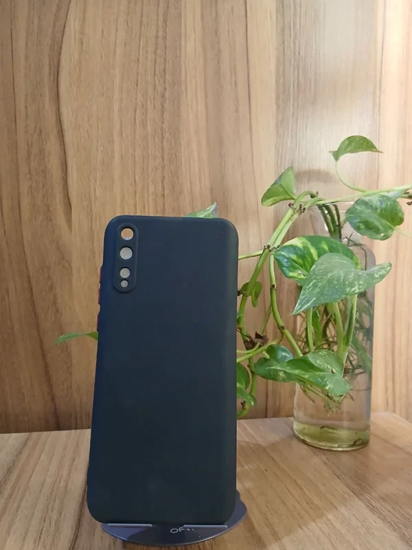 قاب سولید مشکی huawei y8p