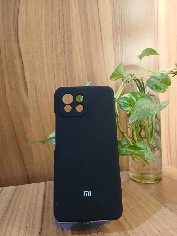 قاب سولید مشکی xiaomi 11 lite