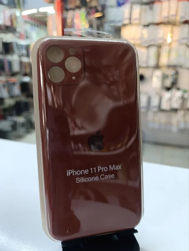 قاب سیلیکونی اورجینال قهوه ای iPhone 11pro max
