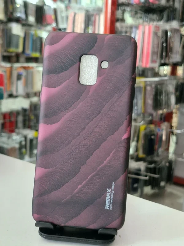 قاب طرح دار2018 Samsung a8 plus