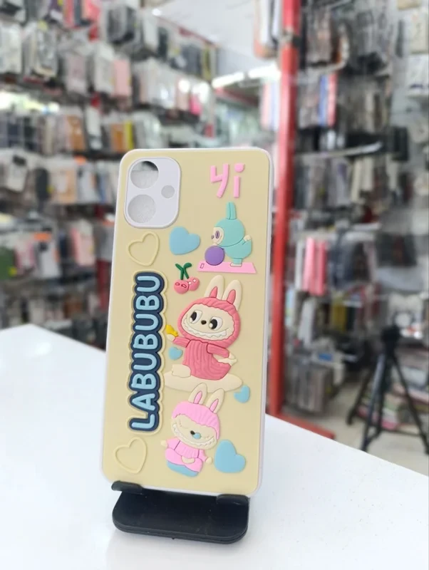 قاب طرح عروسکی labubu زرد Samsung galaxy a06