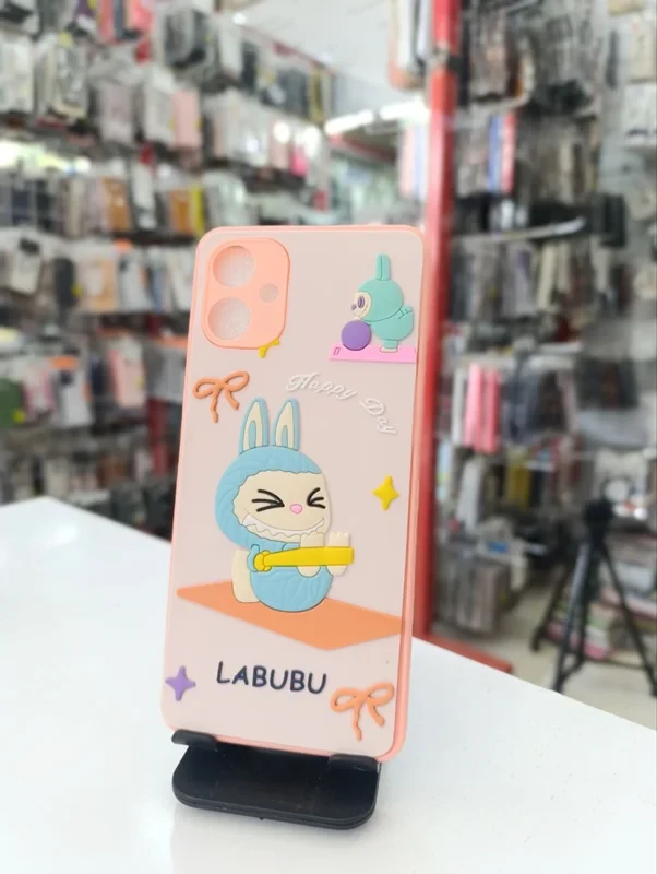 قاب طرح عروسکی labubu گلبهی Samsung galaxy a06