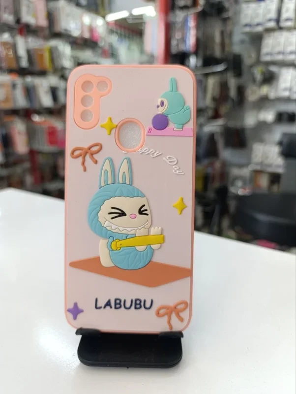 قاب طرح عروسکی labubu گلبهی Samsung galaxy a11