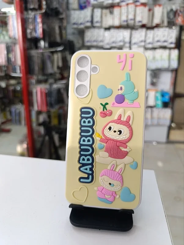 قاب طرح عروسکی labububu زرد Samsung galaxy a15