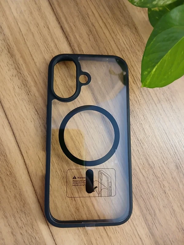 قاب طرح مگ سیف شفاف دور مشکی iphone 17