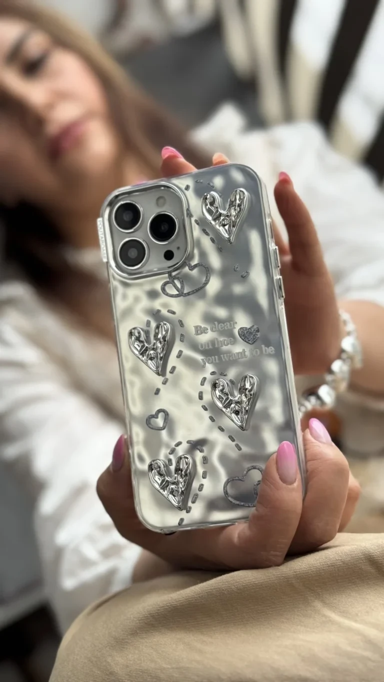 قاب موبایل آیفون قلب شاینی لاو + بندست
