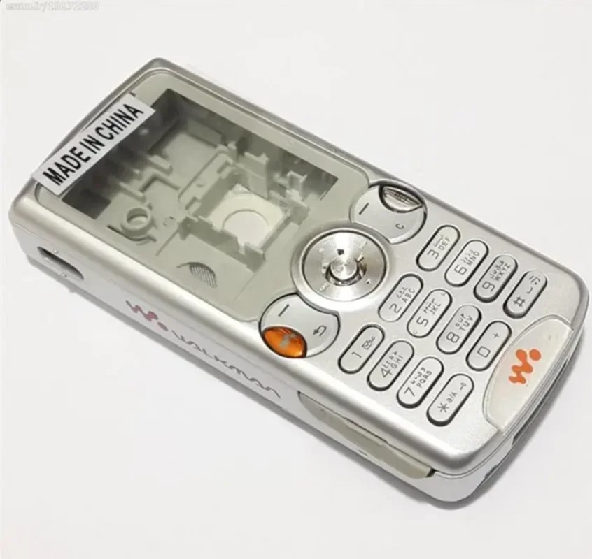 قاب نقره ای سونی اریکسون W810