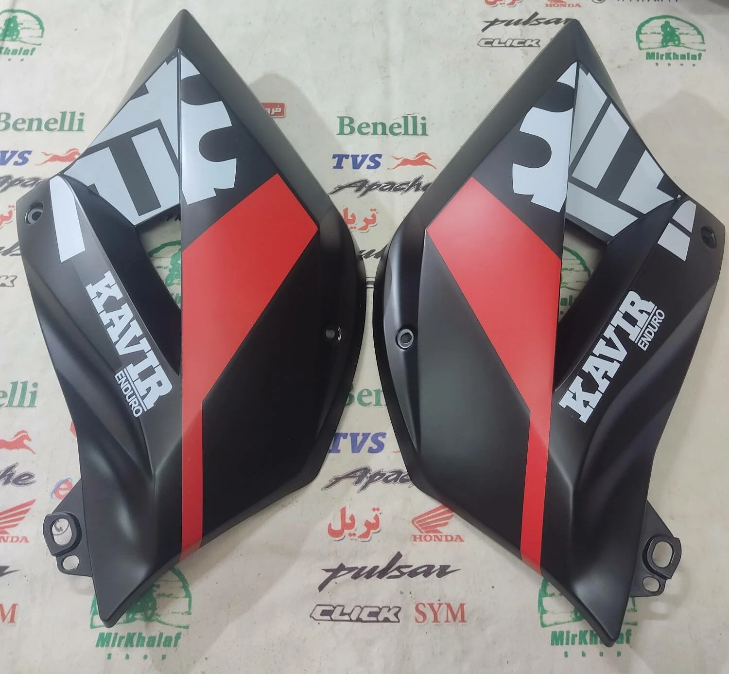 قاب کاور فلاپ (بال) باک موتور تریل گلد رادیسون کویر t 2 تی مشکی اصلی (جفتی)