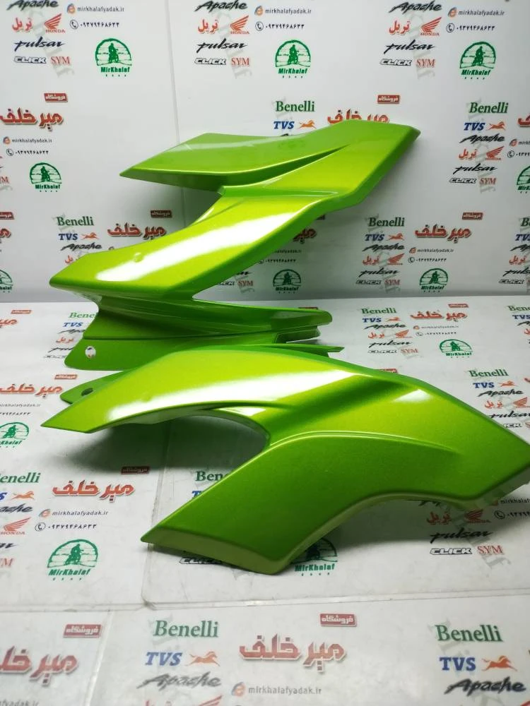 قاب (کاور فلاپ) بغل کنسول بغل بلوری چراغ جلو موتور اپاچی 150 160 180 جدید سبز (جفتی)