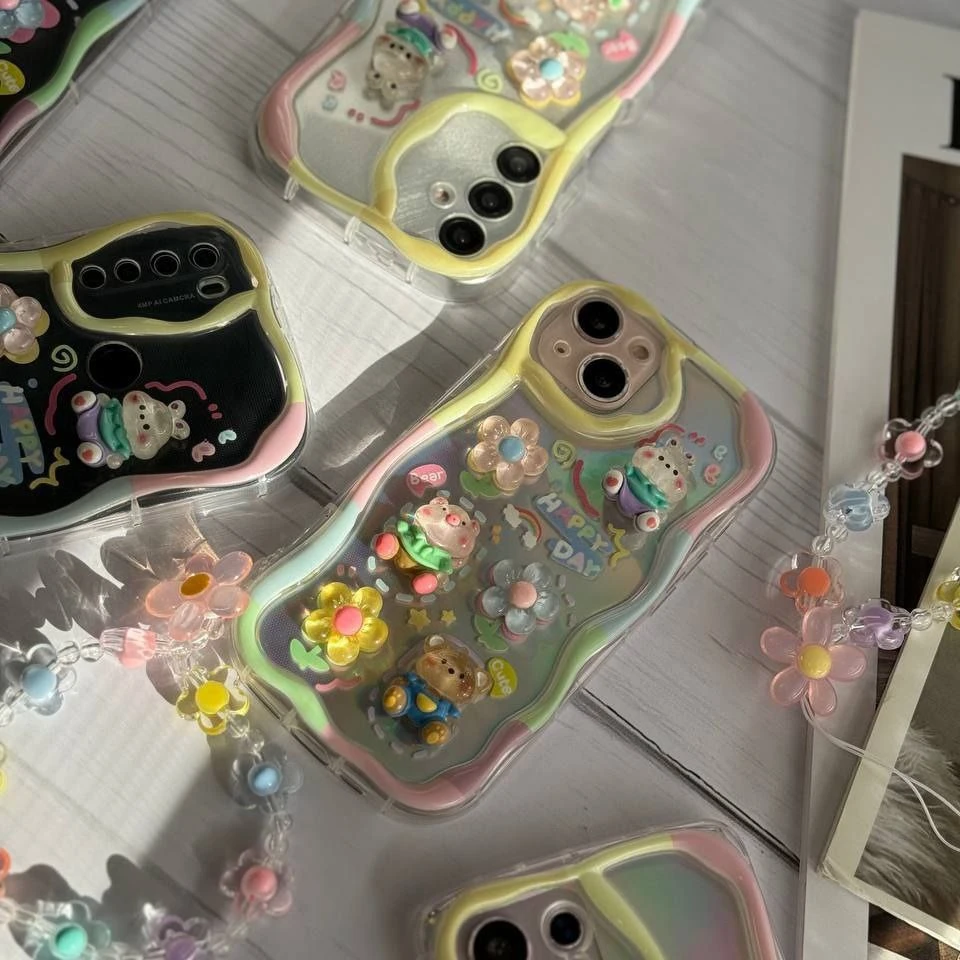 قاب گوشی عروسکی برجسته