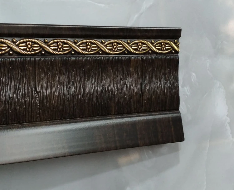 قرنیز لوکس گلدار برجسته 9cm / ونگه دارک / برند :HOME LUX