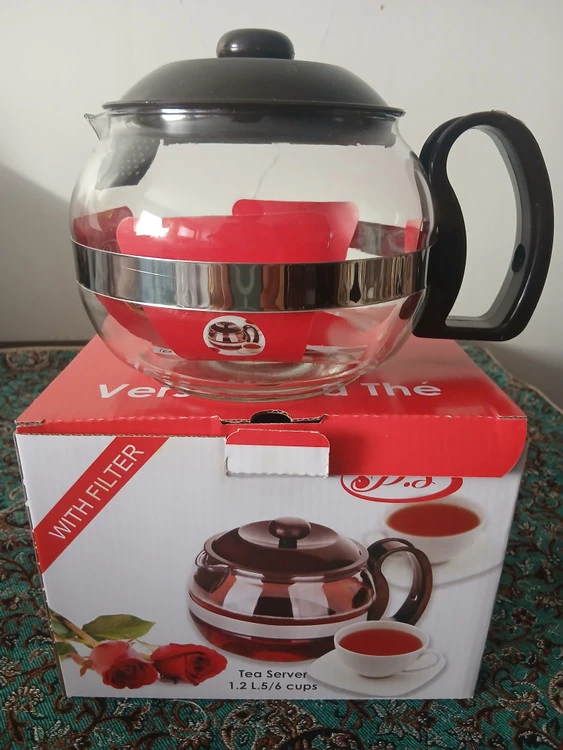 قوری پیرکس 1.2 لیتر ،همراه 10 گرم چای ماسالا