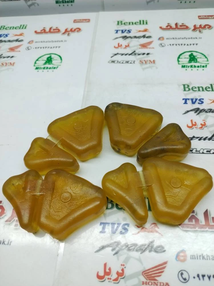 لاستیک (بوش) توپی چرخ عقب برخی از موتورهای بی کلاچ طرح ویو 2 تکه