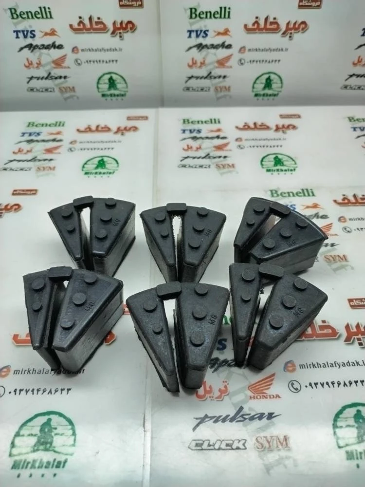 لاستیک (بوش) توپی چرخ عقب موتور بنلی 250 تک سیلندر قدیم و جدید نیوفیس و بنلی کیوی 150 و بنلی 180 و بنلی 150 جدید نیوفیس (درجه 1)
