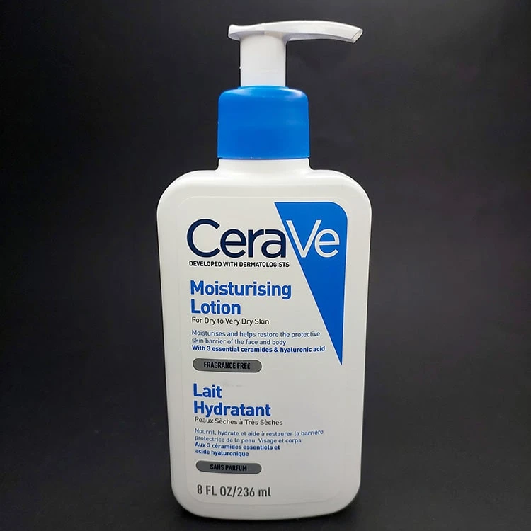 لوسیون مرطوب کننده سراوی Cerave Moisturising Lotion پوست خشک و خیلی خشک حجم 236 میل کد ۹۲۷۱۴