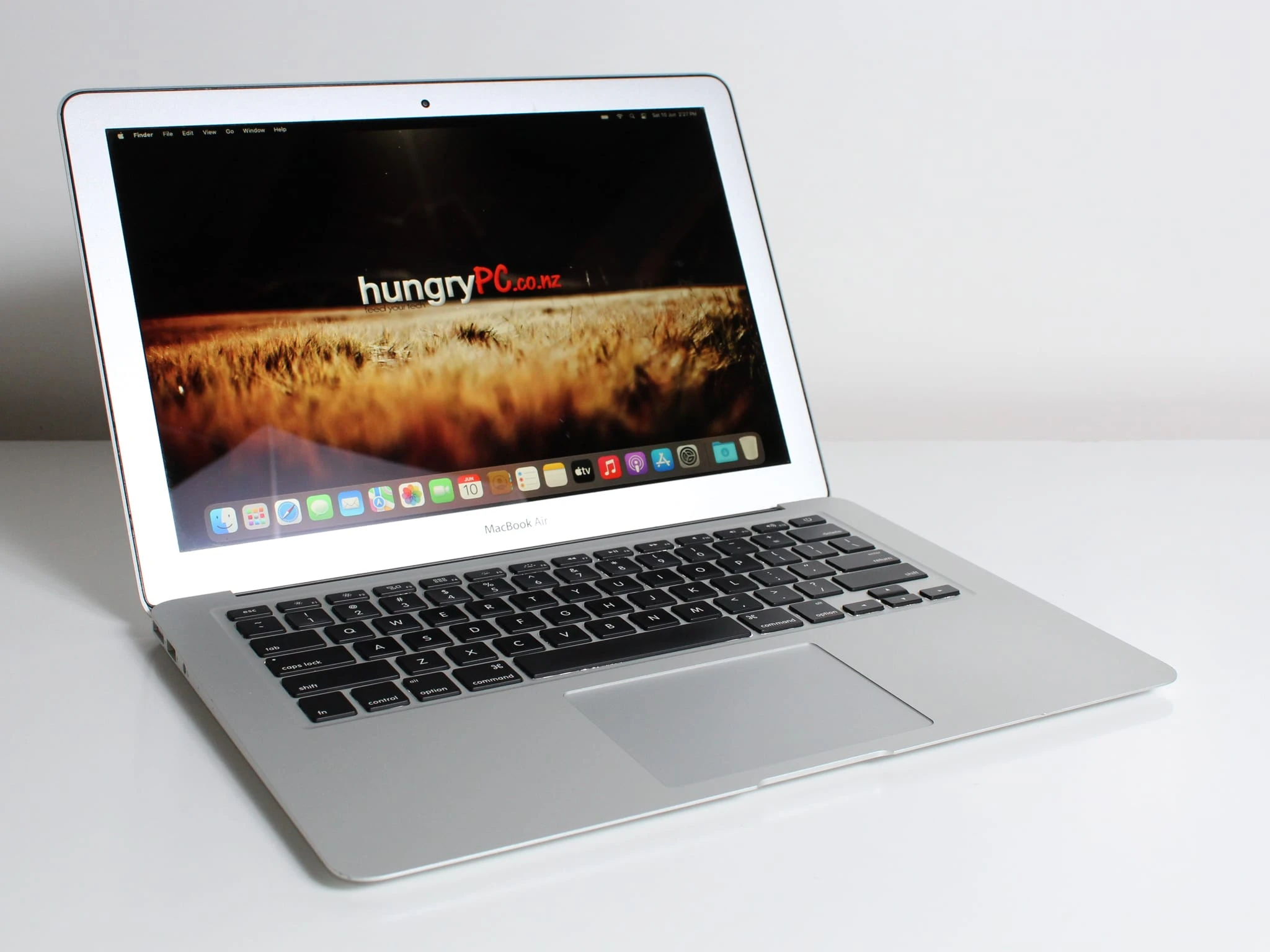 لپ تاپ اپل مک بوک ایر 13 اینچ استوک مدل Apple MacBook Air A1466