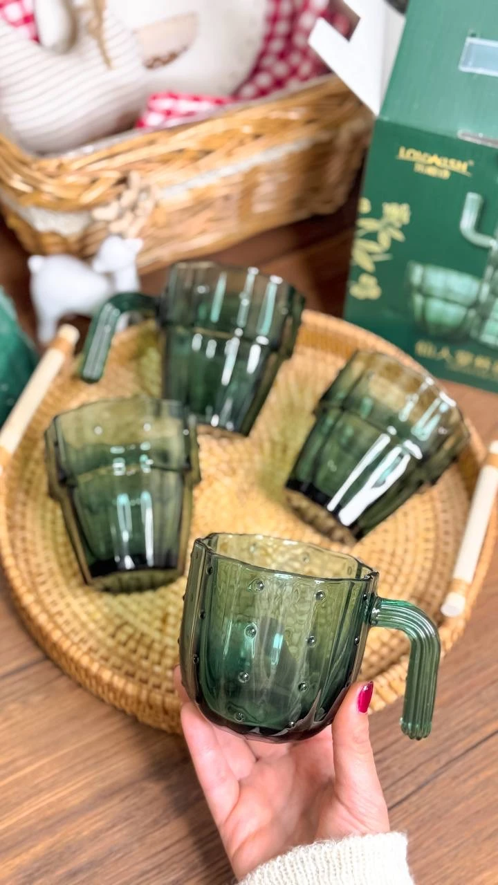 لیوان کاکتوس