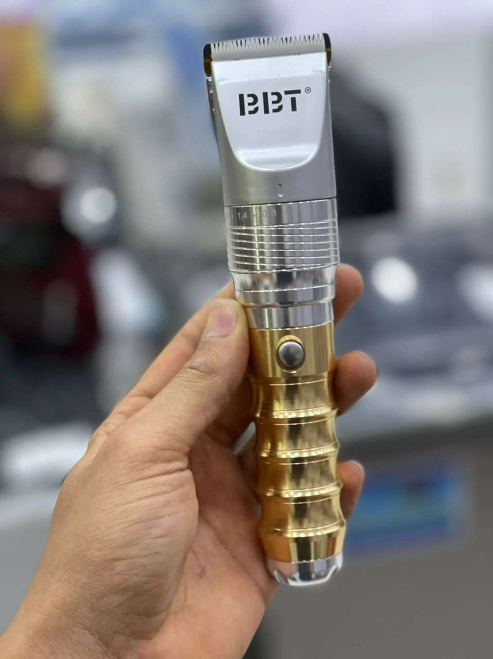 ماشین اصلاح و ریش تراش شارژی BBT مدل 9622