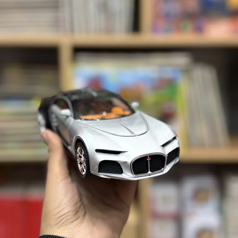 ماشین بوگاتی فلزی عقبکش چراغدار نقره ای مشکی